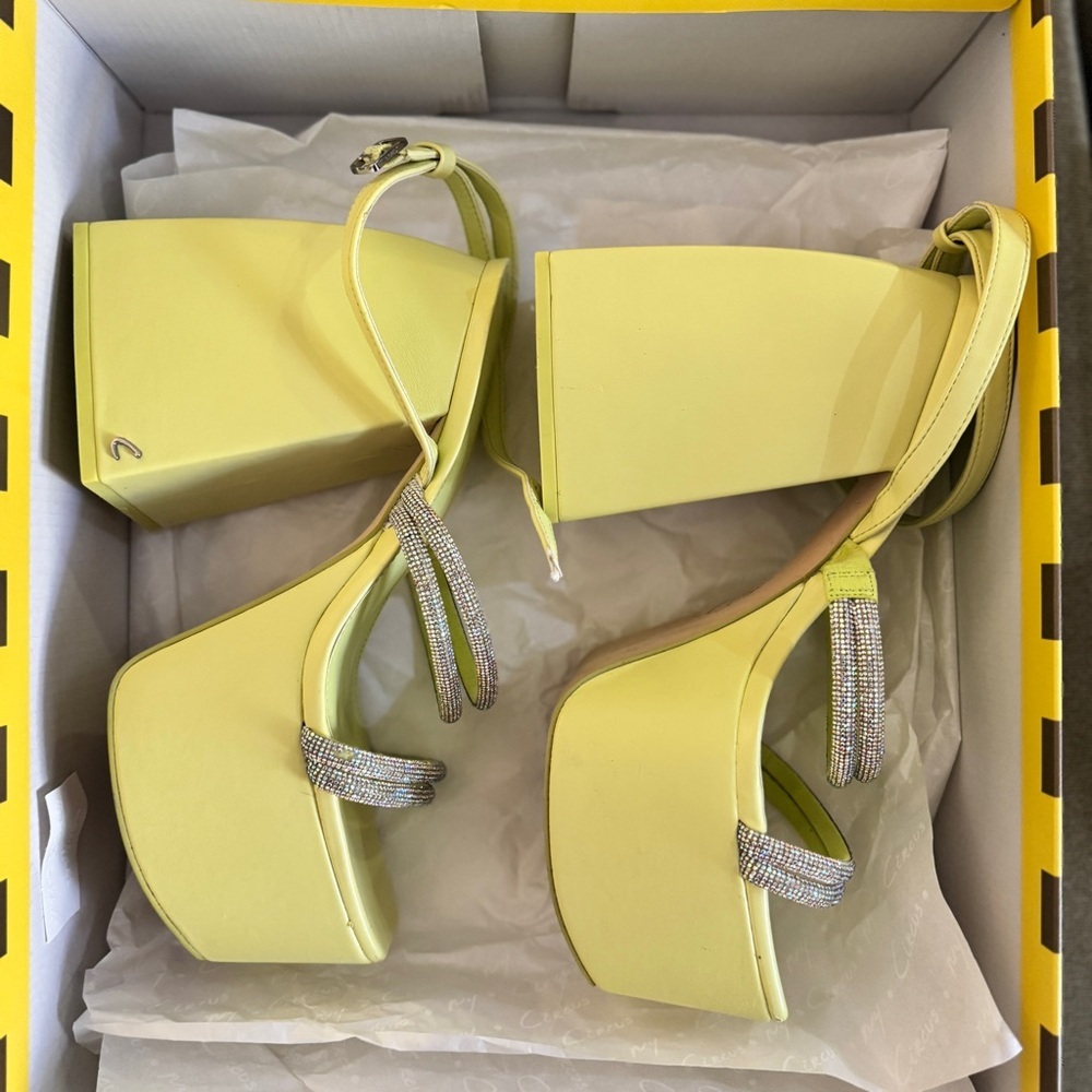 Circus by Sam Edelman Lime Green Platform Sandals with Rhinestone Straps - Picture 8 of 11